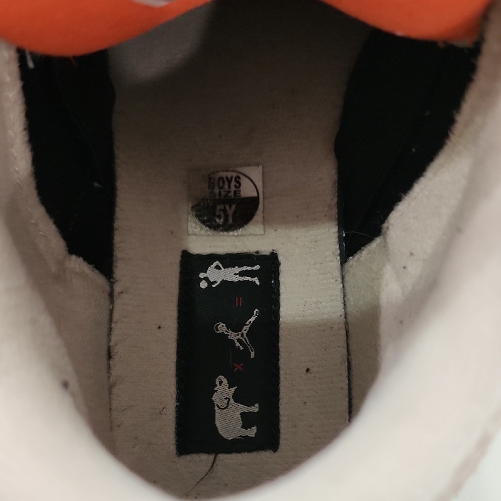 Jordan 3 Retro - Picture 5 of 8